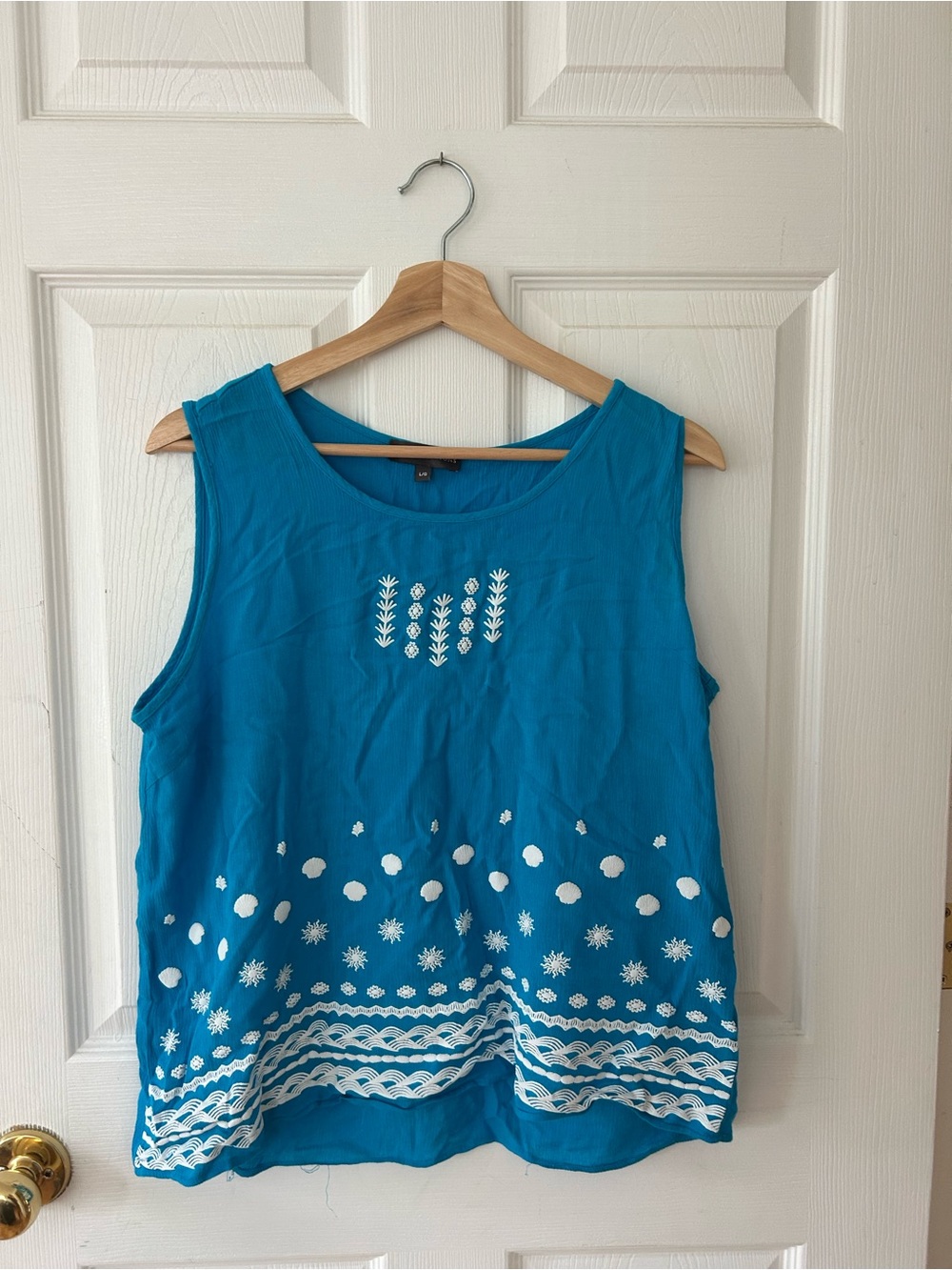 Sleeveless Blue Embroidered Women's Tank Top